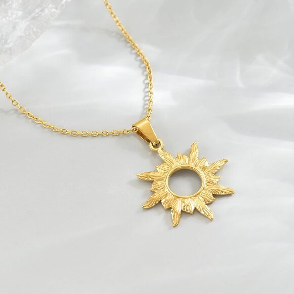 ⚡Gold Necklace for Women 18K Gold Plated Moon Sun Horse Shoe Horn Pendant - Picture 5 of 7